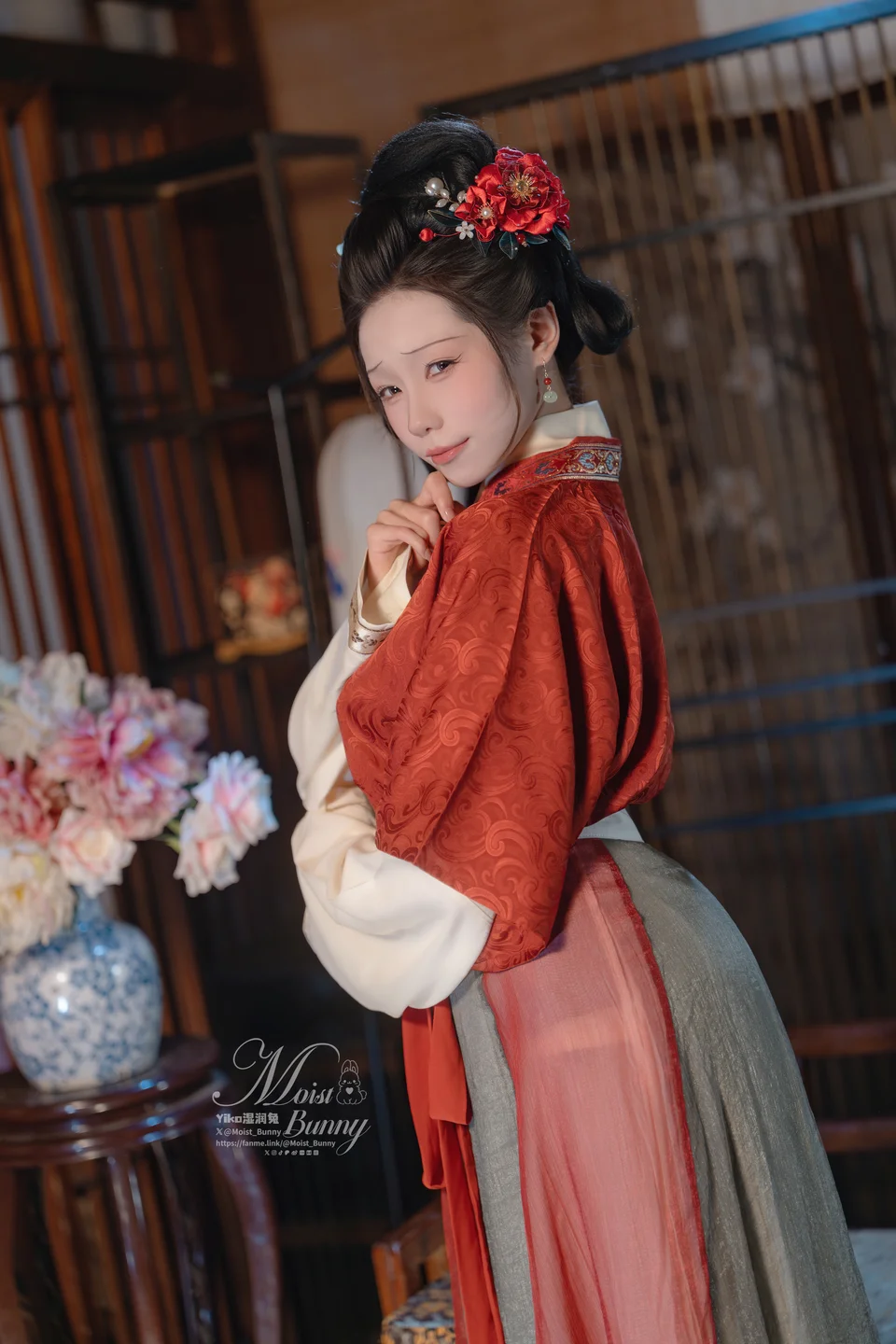 咬一口兔娘_26年02月订阅作品『快马加鞭·金莲迎春』_94P,2V_2_08GB tg@simisebaisi 【丝足阁】008.webp